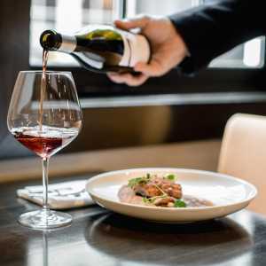 124 on Queen Hotel and Spa | Wine pairings with every course at Treadwell
