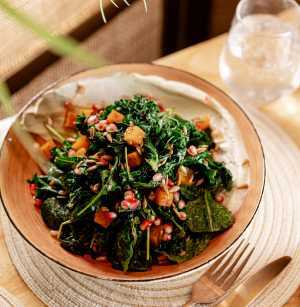 Soluna Toronto | Grilled kale salad at Soluna