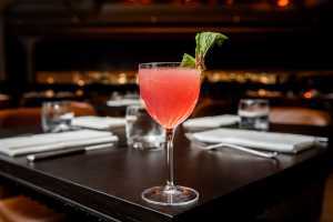 Aera restaurant | The Amelia cocktail with vodka, st-germain liqueur, blackberry, lemon and mint