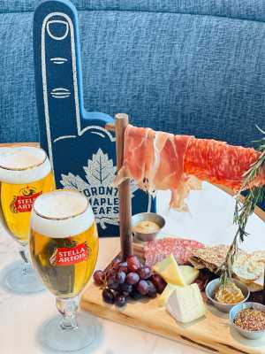 The best sports bars in Toronto to watch the Maple Leafs playoffs | Soco Kitchen + Bar The best sports bars in Toronto to watch the Maple Leafs playoffs | Soco Kitchen + Bar