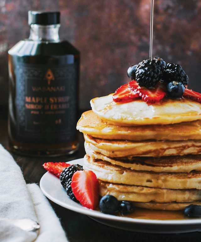 The history of maple syrup in Canada | Wabanaki Maple syrup on pancakes