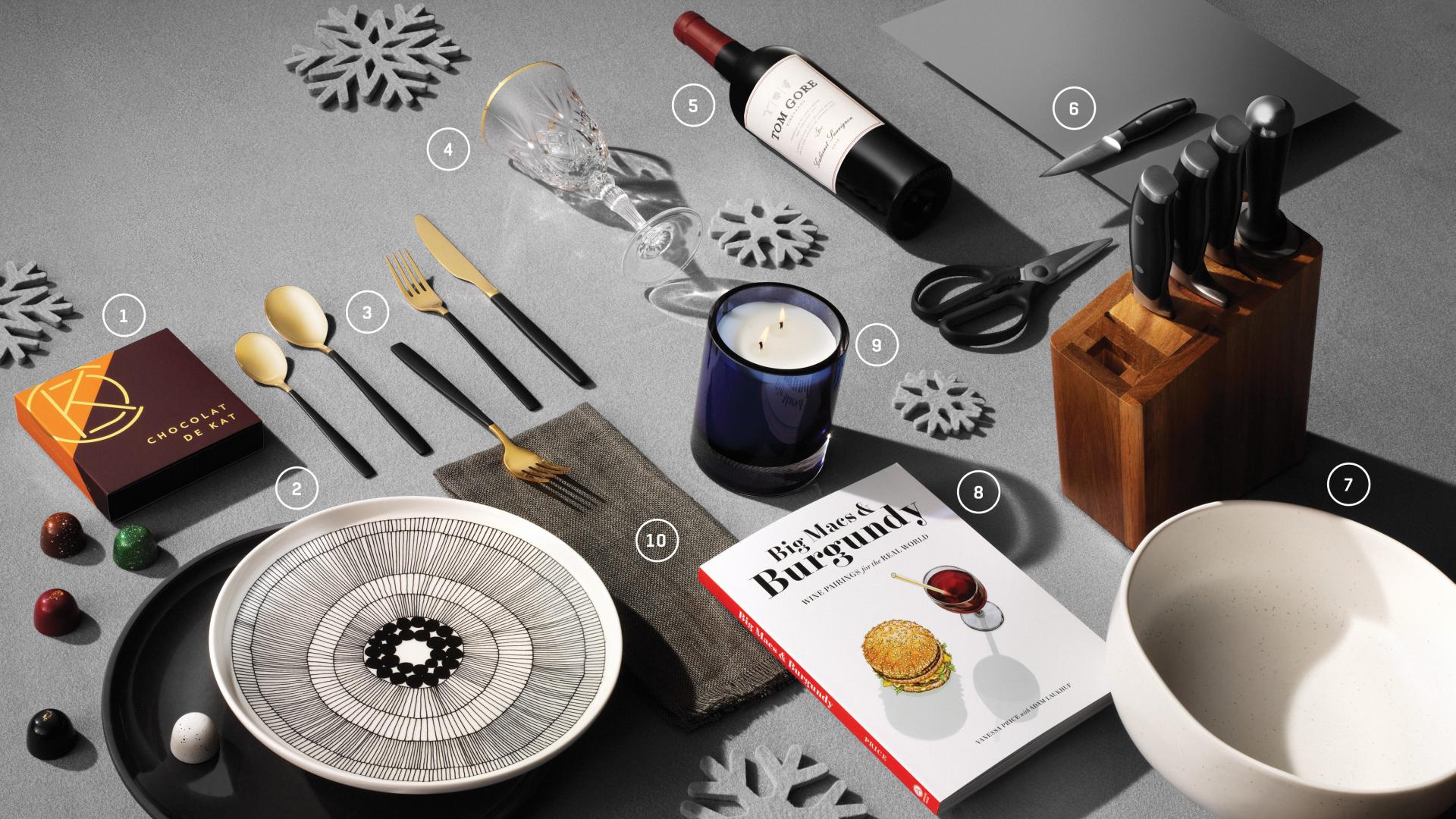 Food and drink holiday Christmas gifts | A flat lay of holiday-themed gifts Food and drink holiday Christmas gifts | A flat lay of holiday-themed gifts