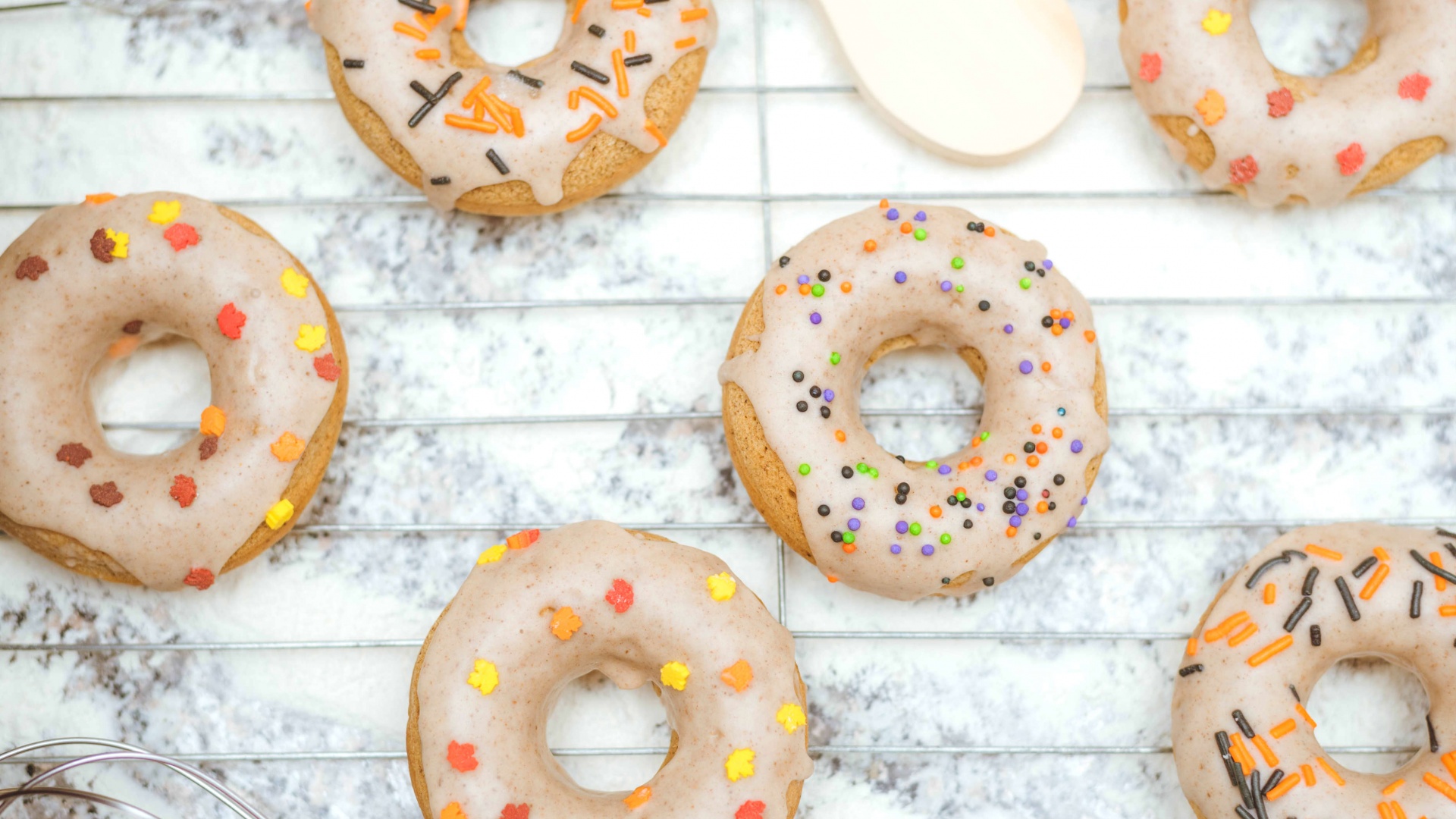 Make This: Flying Narwhal's Vegan Pumpkin Spice Donut Make This: Flying Narwhal's Vegan Pumpkin Spice Donut