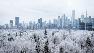 10 Things to do in Toronto this December | A snowy landscape shot of the city