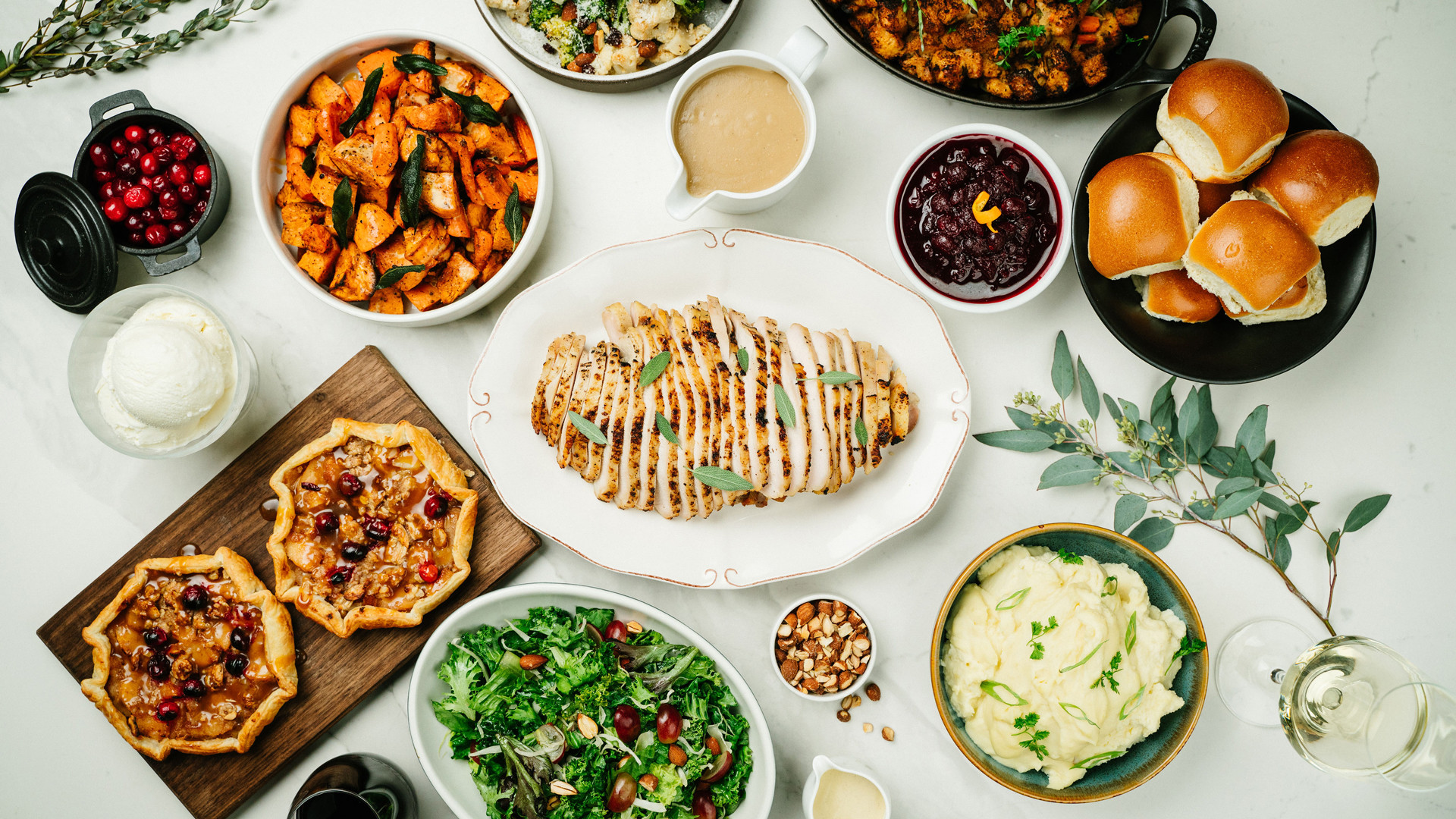 10 Thanksgiving Dinners For Dine In Or Delivery Foodism To