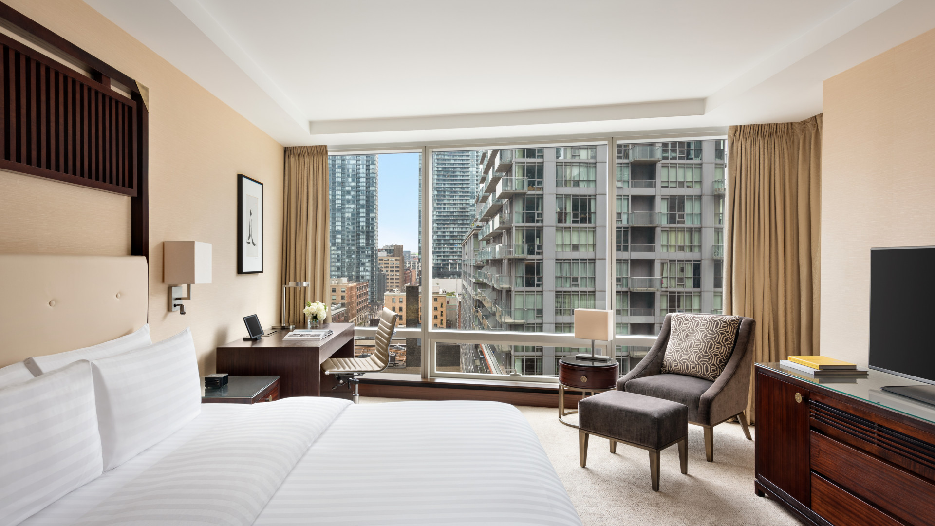 Shangri-La Toronto: hotel review | Foodism TO