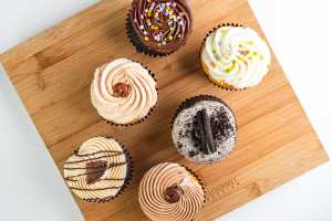 Carlo's Bakery in Port Credit | Cupcakes from Carlo's Bakery