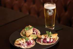 Happy hours in Toronto | Fish tacos and beer at Folly Brewpub
