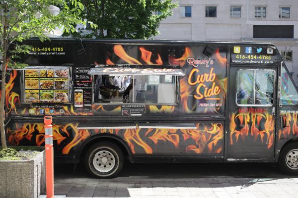 Toronto food trucks | Randy’s Roti and Doubles food truck