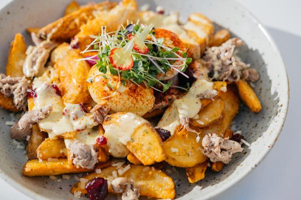 The best brunch in Toronto | Beef tallow fried potatoes at OEB in Toronto