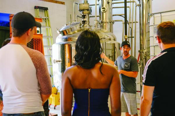 Toronto distilleries and alcohol stores | A tour at Nickel 9 Distillery in Toronto