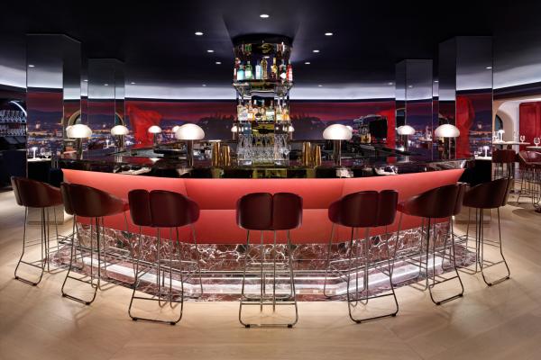 Restaurants with art | The bar at Sofia