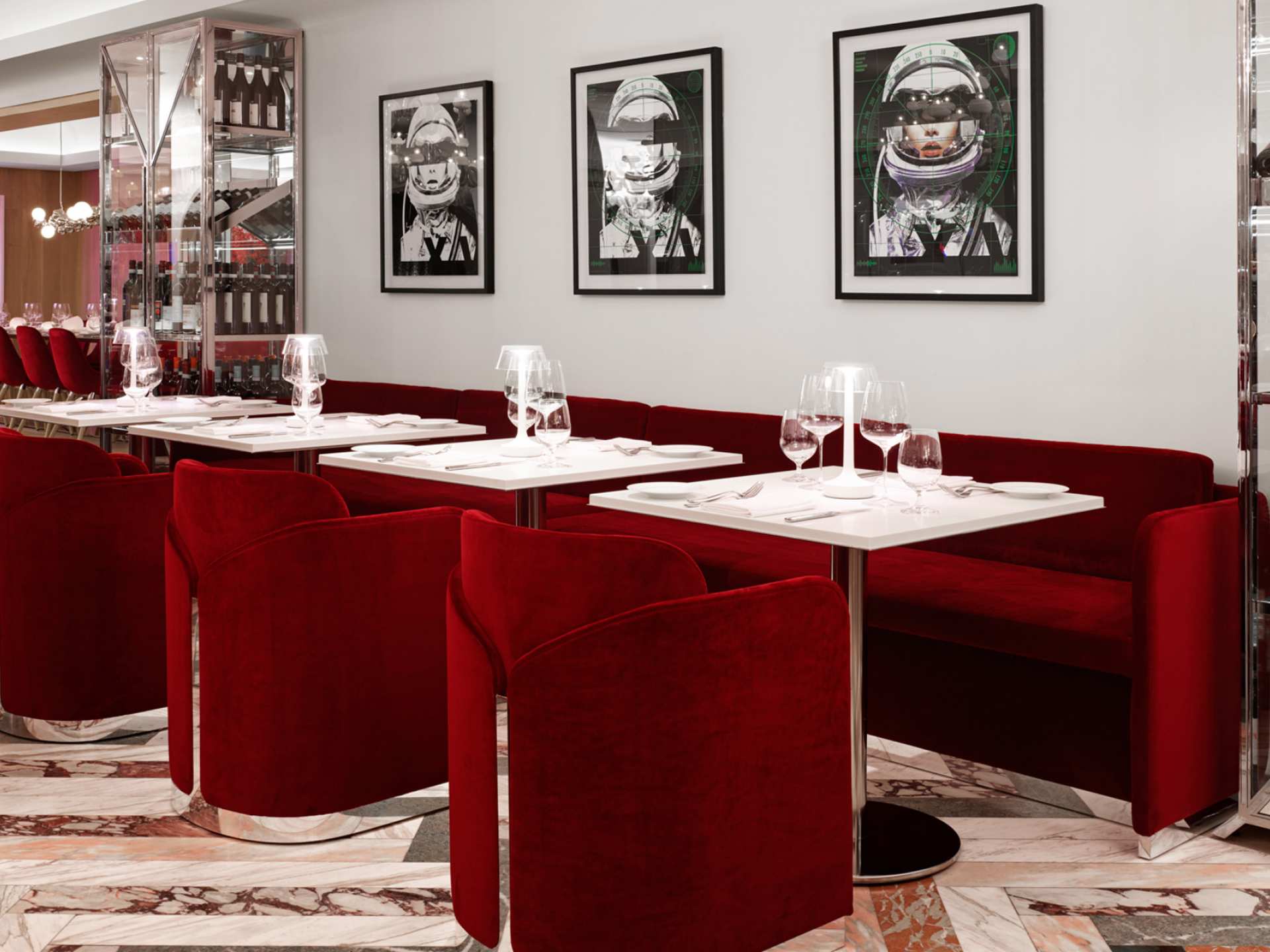 Best restaurants in Yorkville | White tables and red chairs at Sofia
