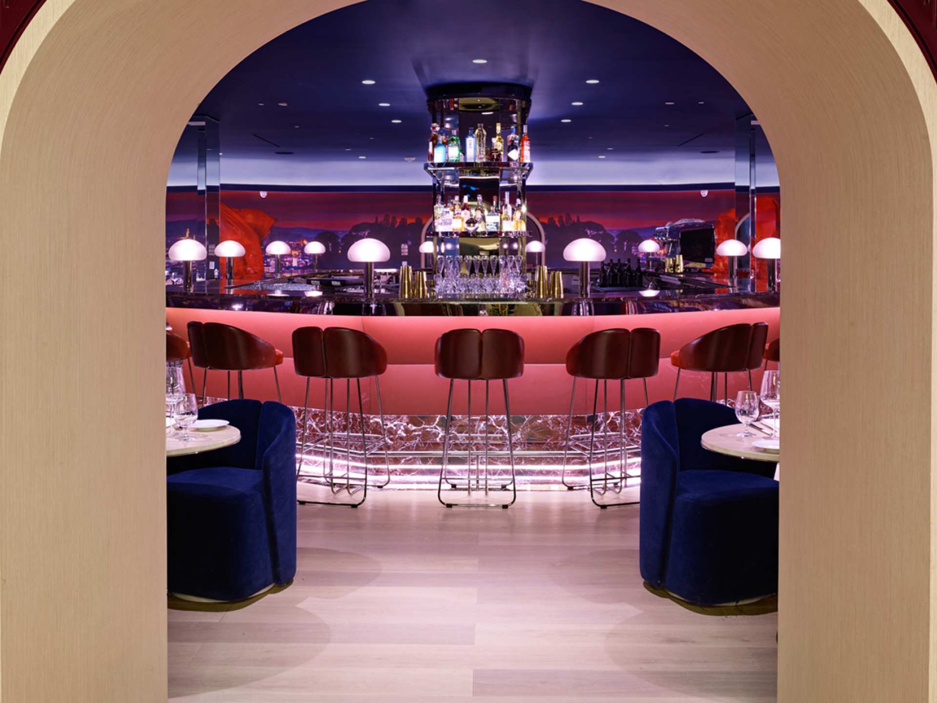 Best restaurants in Yorkville | The bar at Sofia