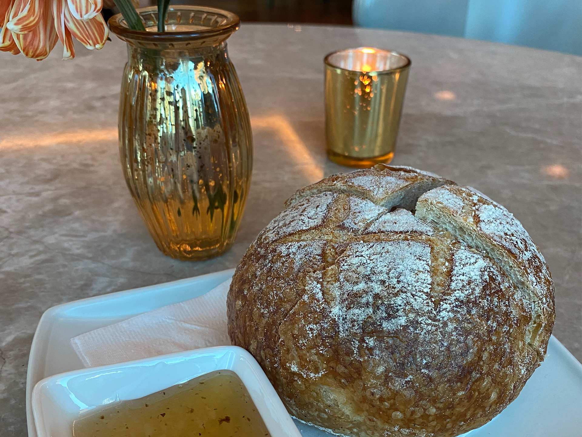 Louix Louis St. Regis Toronto | Table bread with truffle honey