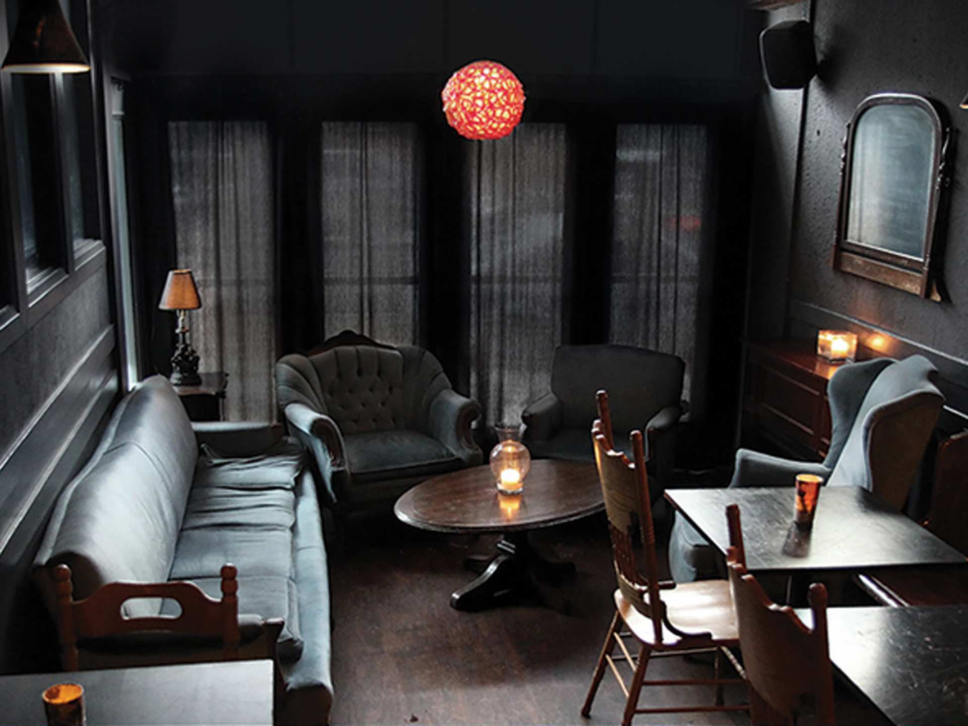 Restaurants and bars with live music in Toronto | Lounge seating inside The Emmet Ray