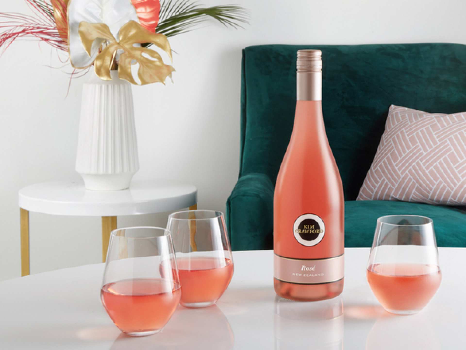 Mother's Day ideas | Kim Crawford Rosé in two glasses