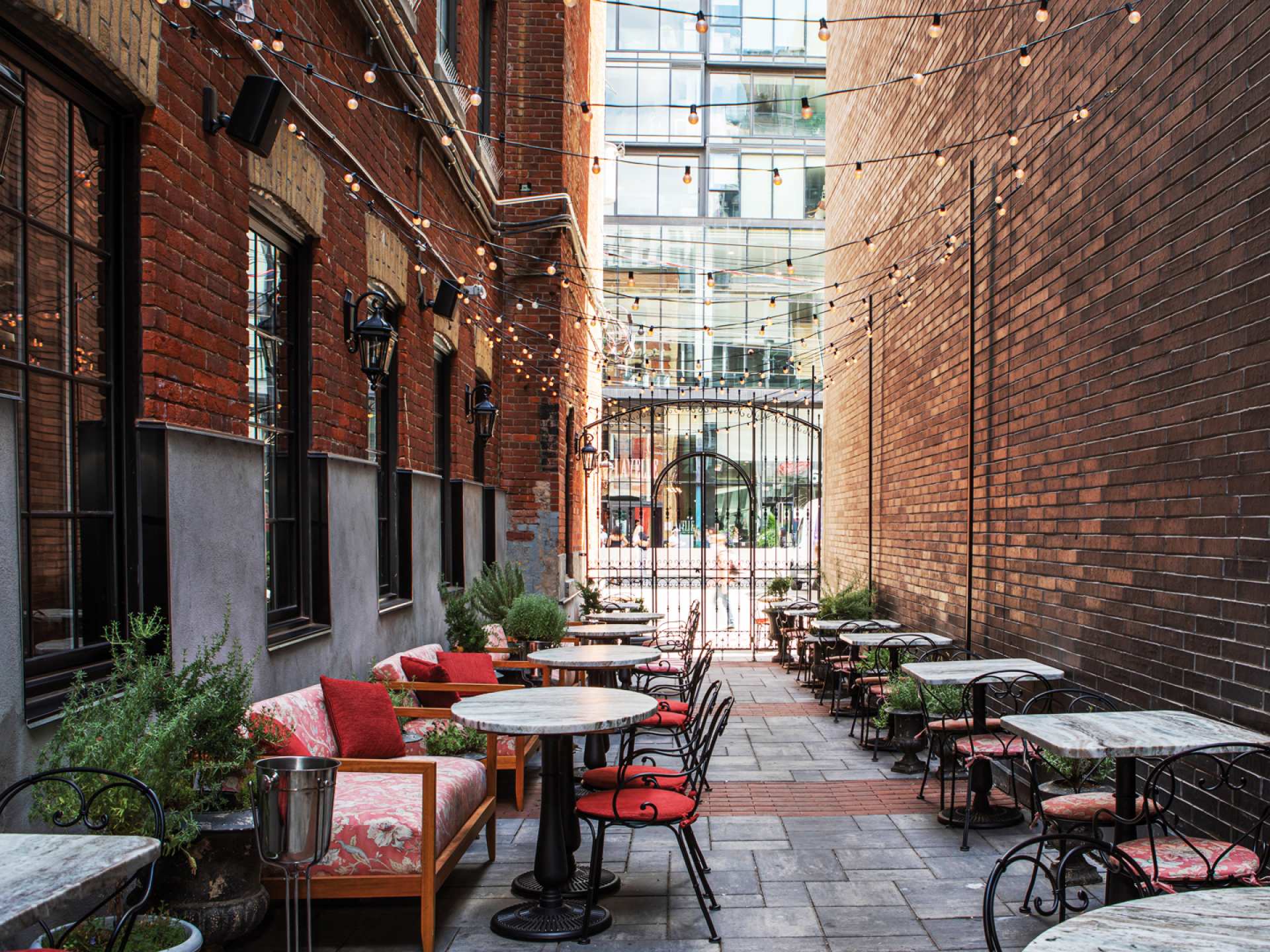 Best patios in Toronto | Lapinou's laneway patio
