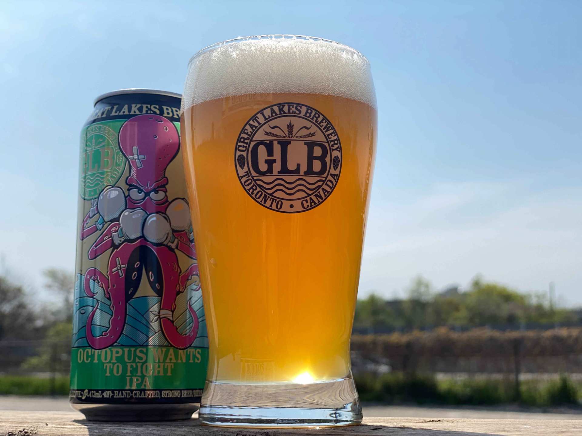 Best breweries in Toronto | A can and pint of beer from Great Lakes Brewery