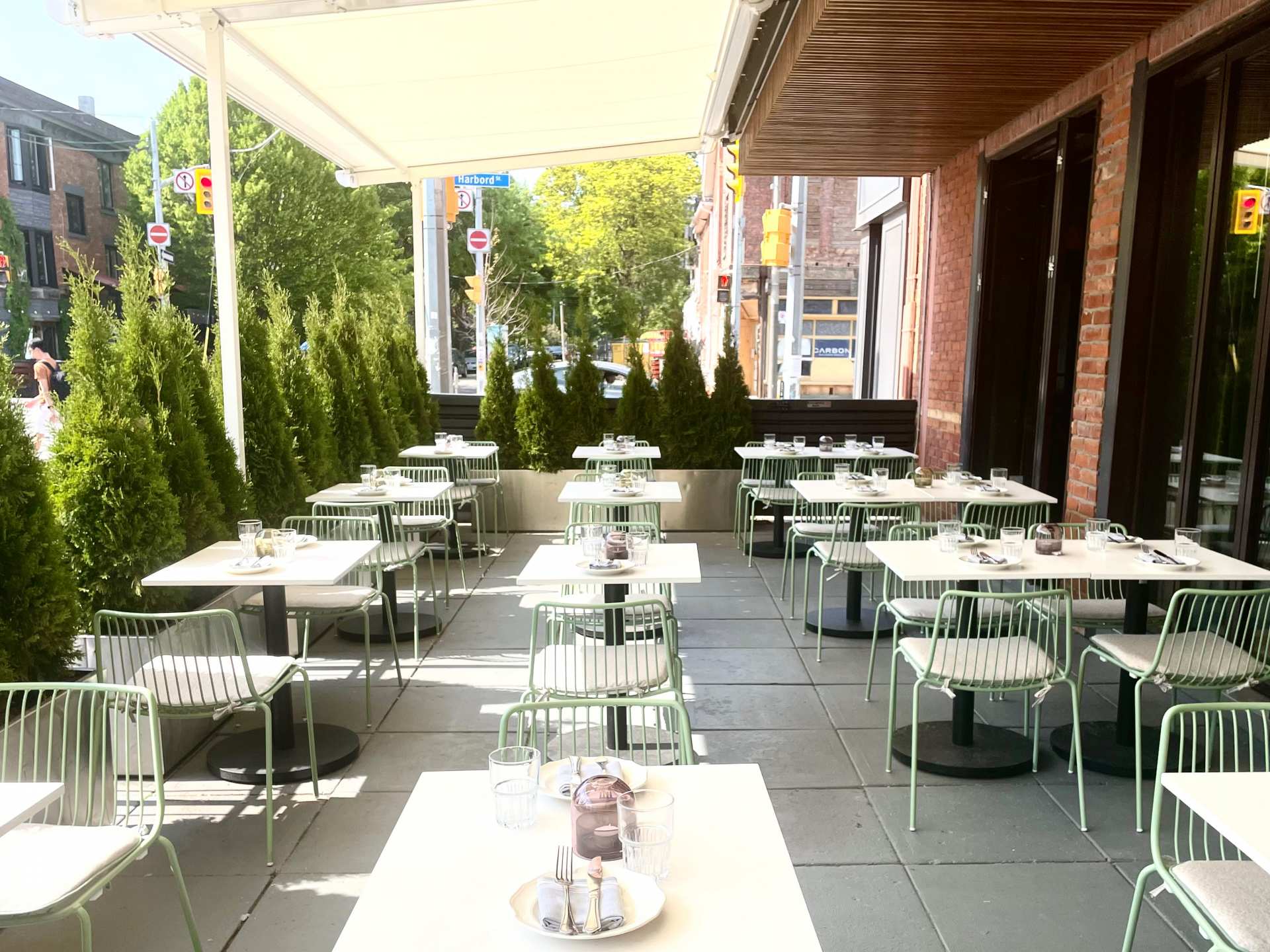 Best patios in Toronto | The side patio at Parquet
