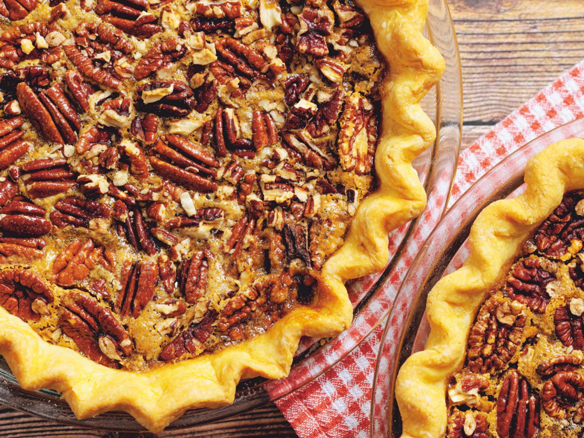 Chuck Hughes recipes | Chuck Hughes's Maple Pecan Pie Recipe