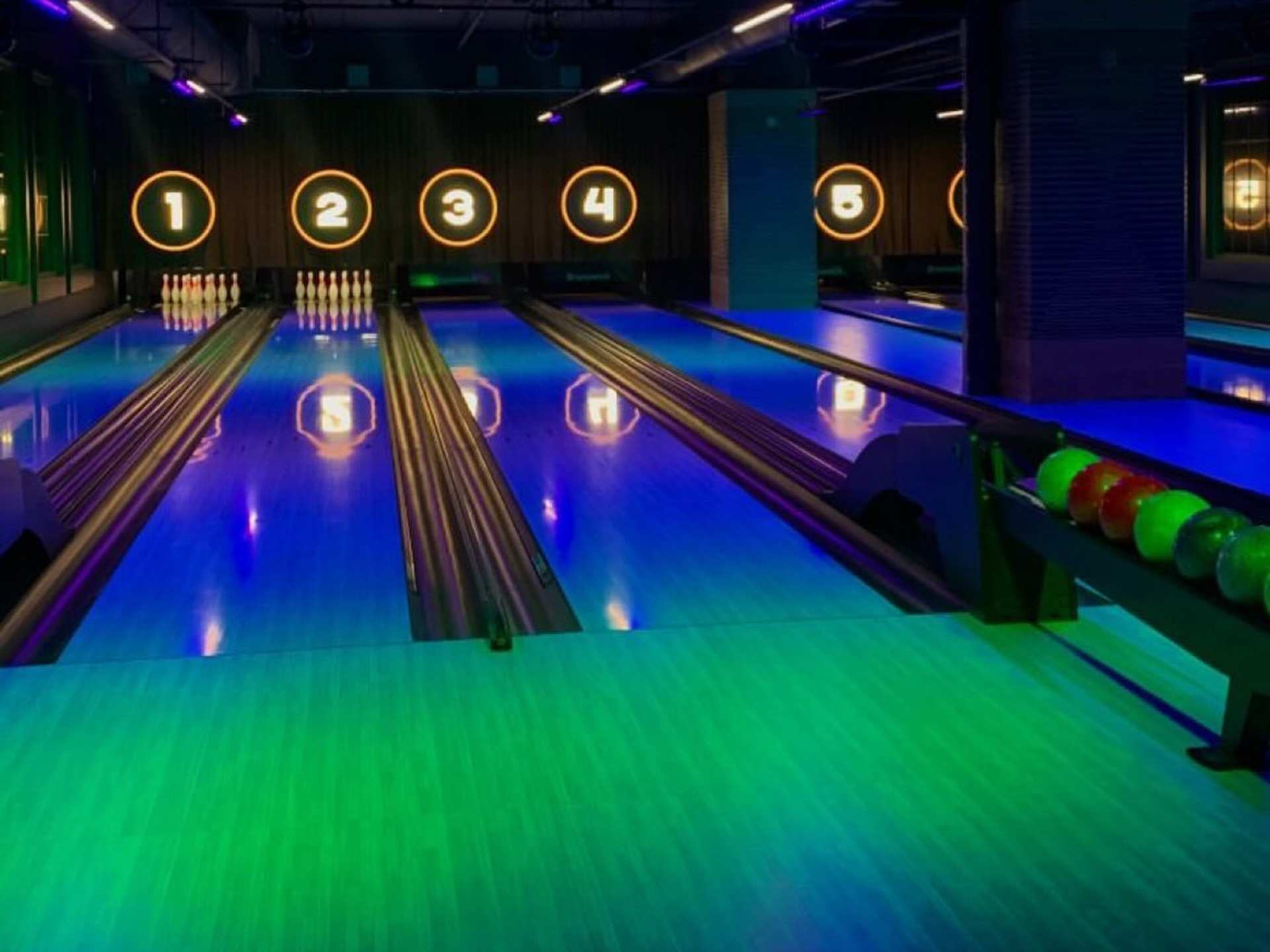 The best new restaurants in Toronto | The bowling alleys at National at The Well