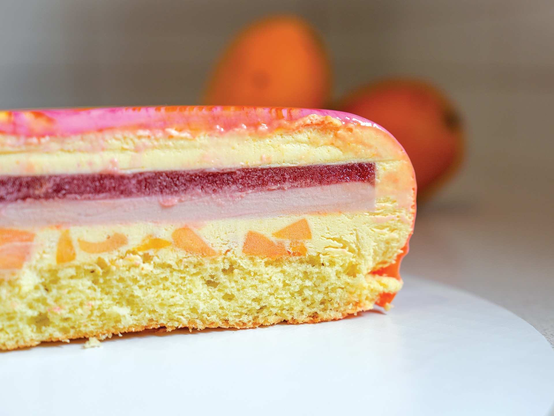 Inside one of Rochelle DeSouza's cakes from Pretty Little Layers