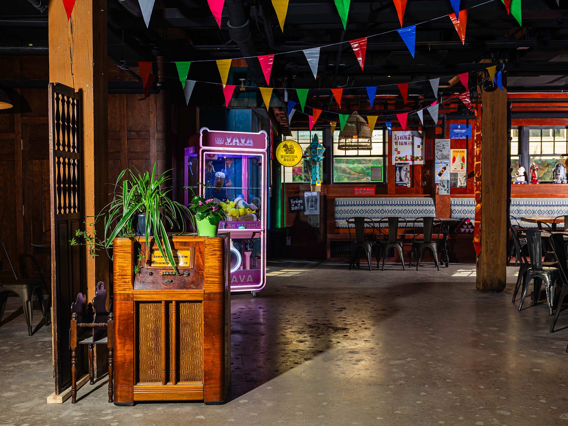 Inside Tha Phae Tavern