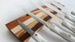 Weapons-KnifeBlock-Feature