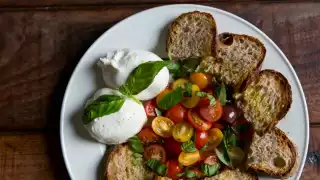 Terroni-burrata-credit-Dylan+Jeni