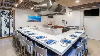 Lakeside Seafood and Grill