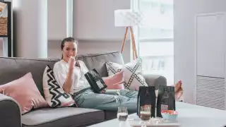 Eatable alcohol-infused popcorn