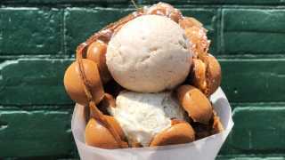 The best ice cream in Toronto | Bang Bang's ice cream waffle