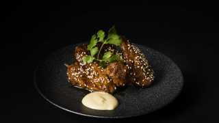 The best restaurants offering delivery and takeout in Toronto: chicken wings at TORA