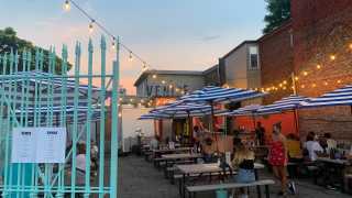 The best new restaurants in Toronto | Venice Beach Bar, a new patio on Dundas Street West
