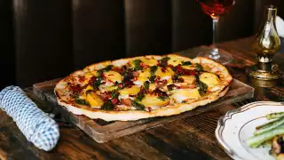 The best pizza in Toronto | A pizza and a glass of red wine at the Parlour on King West