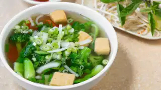 Things to do in Toronto | A bowl of soup at Golden Turtle Restaurant