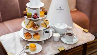 Things to do in Toronto | Afternoon tea for takeout from the Four Seasons