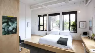 The best Toronto hotels for a staycation | loft style room at the Annex Hotel