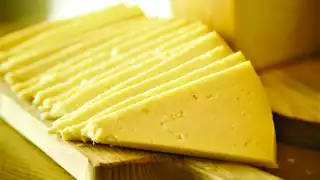 EU Grazing | Sliced cheese in the Azores