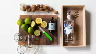 Wonderkind unique local gift sets made in Canada | A gin and tonic gift set