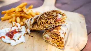 The best Toronto food markets | Chicken shawarma from Chef Harwash at Market 707