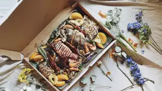 Things to do in Toronto this August 2021 | A picnic box from Tala
