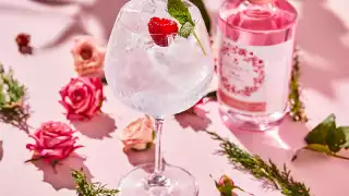 Easy and delicious mocktail recipes | Ceder's Rose & Tonic mocktail recipe