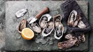 How to eat oysters | Freshly shucked oysters