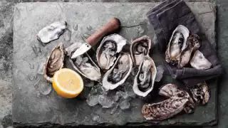 How to eat oysters | Freshly shucked oysters