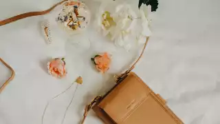 Mother's Day gift ideas 2022 | Pixie Mood Rae Crossbody Bag