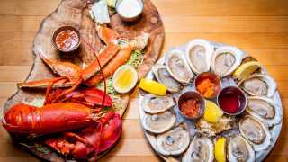 Best seafood restaurants in Toronto | Lobster and oysters at Oyster Boy