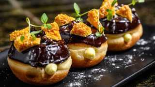 Best restaurants in Yorkville | Boston cream donuts at ONE Restaurant