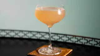 Rosé cocktails | Hong Shing's Rosé Royale